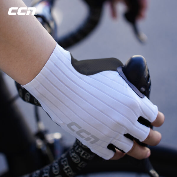 Half-Finger Gloves White